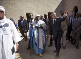 Ataques perto de Kidal, no dia seguinte à visita de Hollande ao Mali