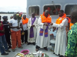 Missa de acção de graças abre a tradicional festa do Mar no Namibe