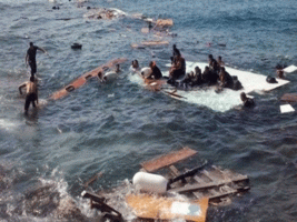 880 Mortos em uma semana no mar Mediterrâneo 