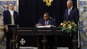Presidente de Moçambique defende que “não pode haver muros” na CPLP