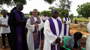 Igreja reza pelos missionários assassinados em pleno exercício pastoral em Viana