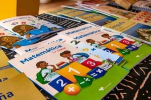 Governadora do Bengo reivindica maior investimento para colmatar carência de material didático