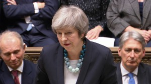 May pede mais tempo aos deputados britânicos