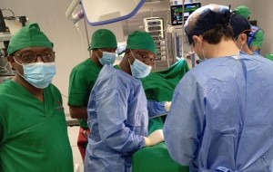 Especialistas nacionais e estrangeiros debatem cirurgia do pé e tornozelo