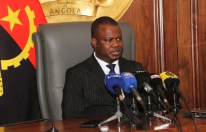 Ministro Dionísio da Fonseca quebra silêncio