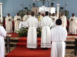 Igreja agradece entrega missionária do núncio apostólico em Angola e São Tome 