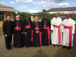 Igreja moçambicana junta-se à voz do povo. “Parem os confrontos”