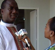 Bispo de Caxito destaca qualidades do padre Zacarias Kamulele