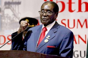  Mugabe o eterno presidente