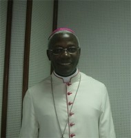 Núncio apostólico em Angola pede oração pelo papa