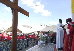 Festa de Pentecostes encera jubileu dos 50 anos do Movimento Carismático no mundo
