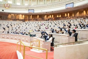 Na votação final oposição afirmam que OGE 2026 favorece elites