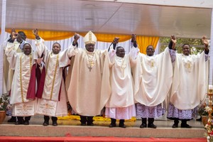 Diocese de Viana ganhou novos Sacerdotes e Diáconos