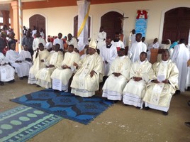 Paróquia de São Carlos Lwanga acolhe ordenação diaconal em Cabinda