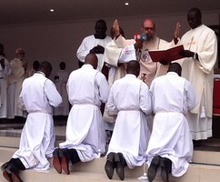 Nos 10 anos de criação diocese Viana ganhou três novos sacerdotes 