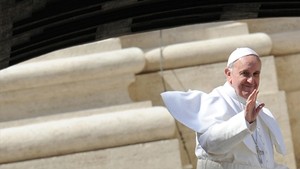 Papa nomeia conselho de consultores para reformar a Cúria