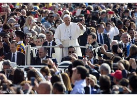 “Dar razão da esperança que habita em nós” mensagem do Papa na audiência 