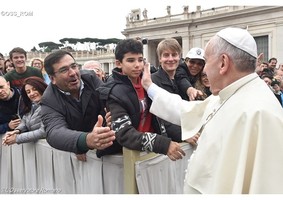 Papa Francisco recorda qualidades dos bispos, sacerdotes e diáconos para o serviço pastoral da igreja