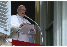 Papa Francisco afirma que o amor de Deus é gratuito e sem limites