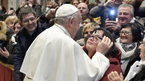 “Somos eternos mendigos de amor” Papa na audiência geral