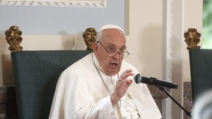 Francisco encontra 17 vítimas de abuso por membros do clero na Bélgica