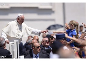 Viver a doença na família Papa Francisco na audiência geral