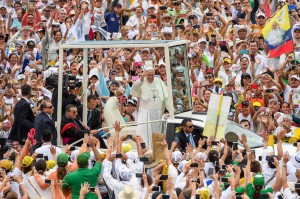 Papa termina visita a Colômbia com apelos à reconciliação e respeito pelos DH