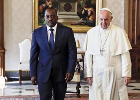 Papa alerta sobre violência e os confrontos “brutais” na RDC 