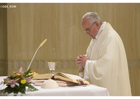 Jesus não condena a riqueza, mas o apego à riqueza 