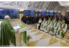 “O Senhor acolha os irmãos coptas mortos como mártires” Papa na missa em Santa Marta