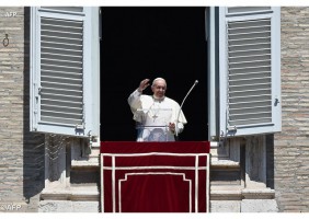 Na Solenidade da Assunção de Maria ao Céu Papa pediu a Maria Papa aquele “dom imenso”