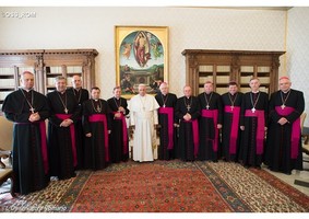 Papa pede respeito pelo cessar-fogo na Ucrânia