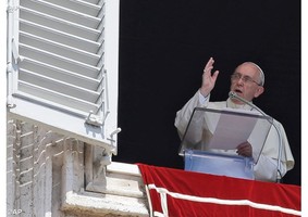 Papa mostra-se preocupado com aumento da violência e crise humana no leste da Ucrânia