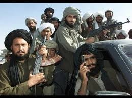Controlado ataque de talibãs ao aeroporto de Carachi