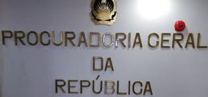 Trabalhadores da procuradoria-geral completam 15 dias de greve nacional 