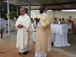 50 anos de missão no sacerdocio 
