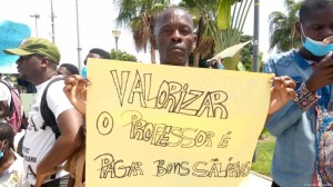 Professores ameaçam greve no kwanza sul por atraso de subsídios há mais de 1 ano