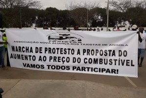 Manifestação em Luanda provoca dois feridos