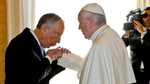 Presidente da República de Portugal homenageia Papa como homem «simples, aberto, generoso, compreensivo» e voz “corajosa” na defesa da paz