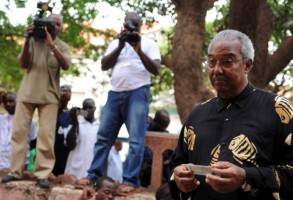 Morreu Henrique Rosa, ex-Presidente de transição da Guiné-Bissau