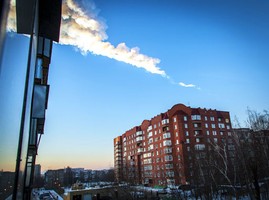 Meteoro na Rússia causa 1100 feridos e atinge o solo