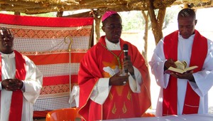 A igreja não pode calar diante da exploração e sofrimento do homem, exorta bispo de menongue