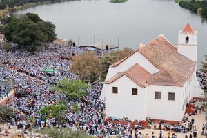 Reitores dos santuários da igreja em Angola reunidos 