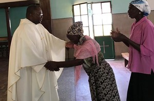 Paróquia de São Pedro recebe, Padre Belmiro nomeado Bispo de Cabinda em ambiente de festa 