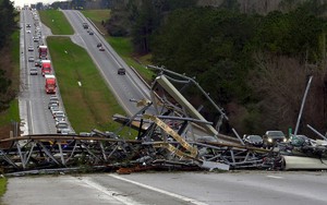 Tornado deixa ao menos 14 mortos no Alabama EUA