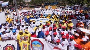 Desvalorização da pessoa humana na base dos conflitos laborais diz Dom Imbamba