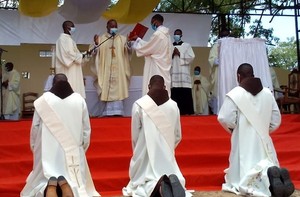 Malanje Ganha primeiro sacerdote da ordem dos Frades Menores