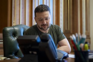Papa e presidente da Ucrânia falaram ao telefone