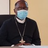 Dom Filomeno questiona limites impostos à igreja para reabertura dos templos