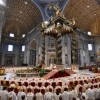 Papa a sacerdotes na Missa do Crisma: renovar o 